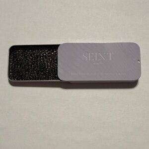 SEINT Brush Cleaning Tile